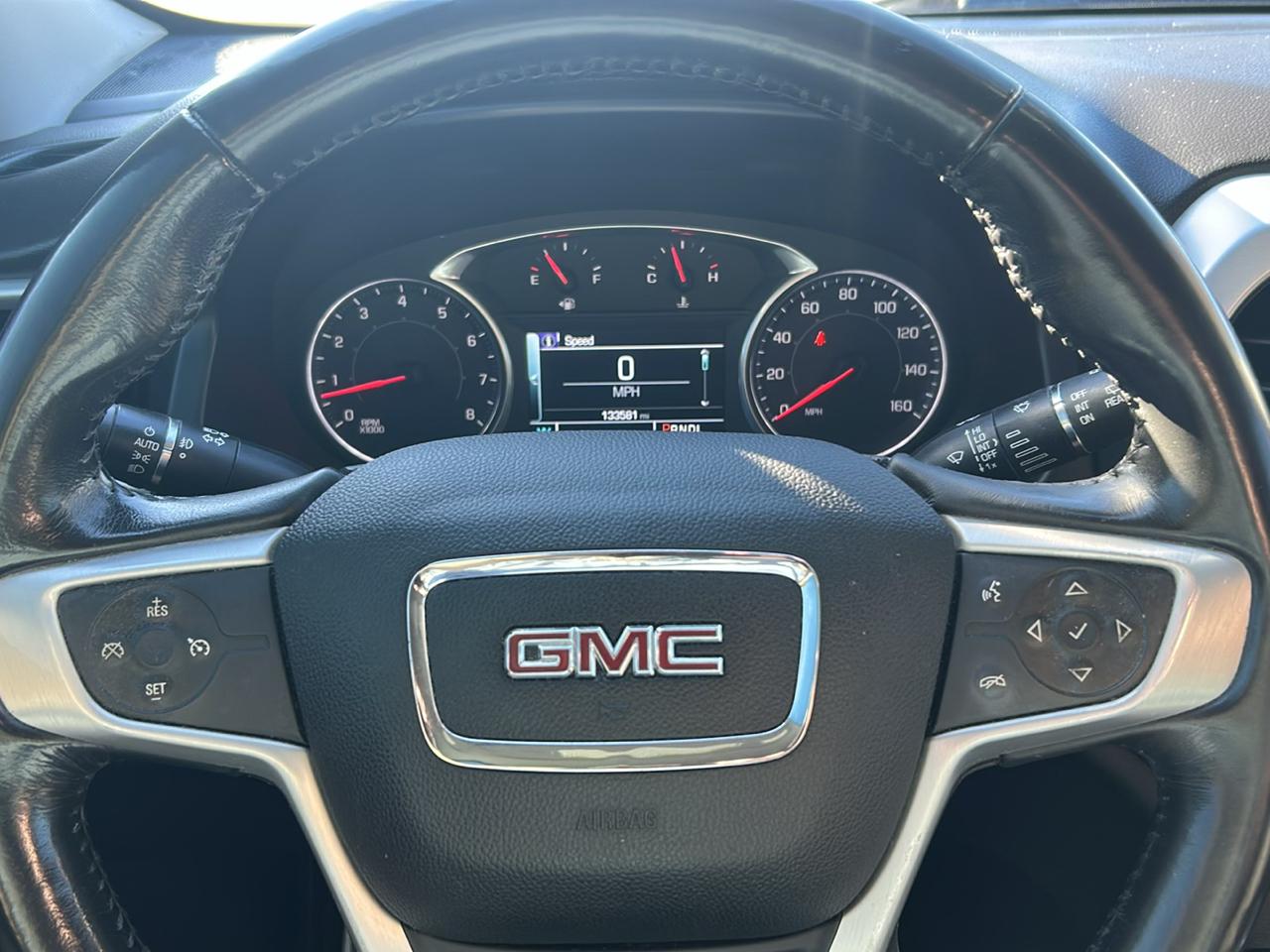 GMC Acadia AWD 4dr SLT w/SLT-1 2018