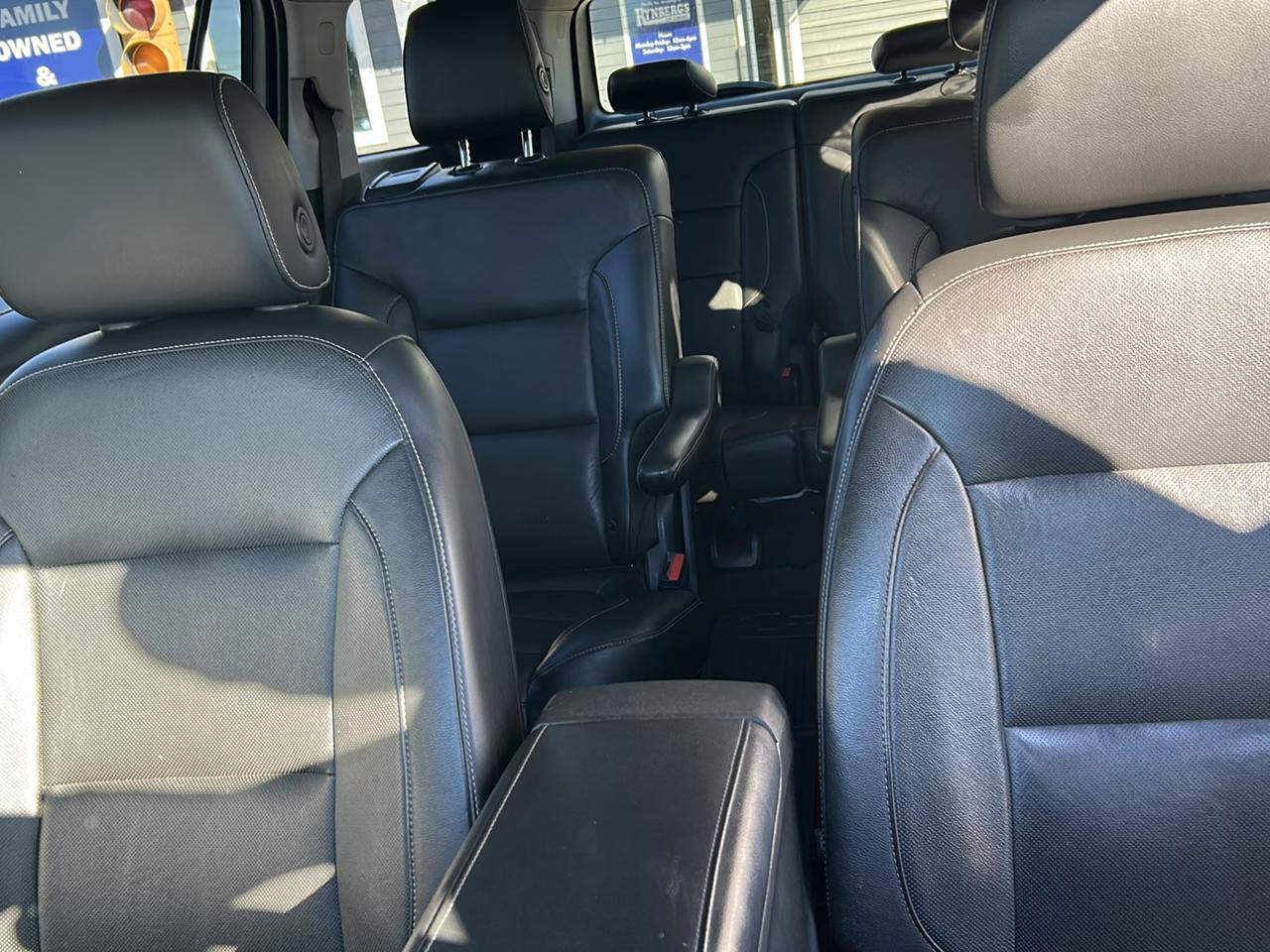 GMC Acadia AWD 4dr SLT w/SLT-1 2018