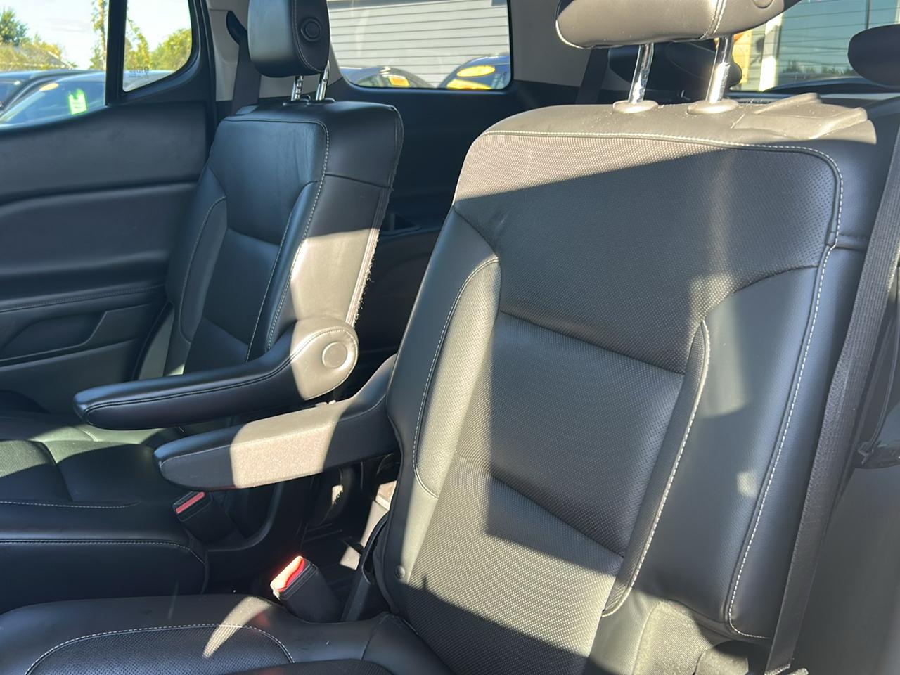 GMC Acadia AWD 4dr SLT w/SLT-1 2018