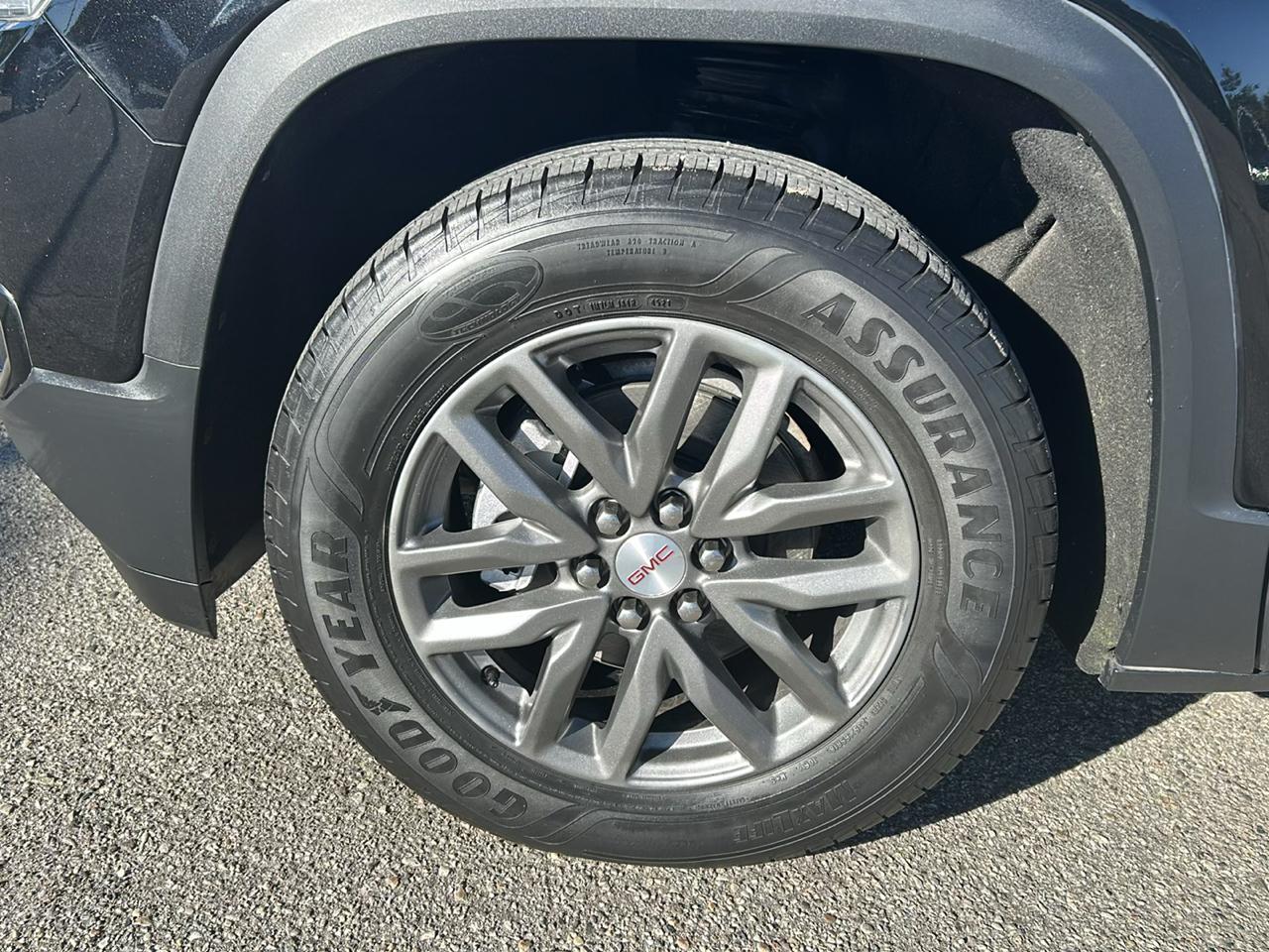 GMC Acadia AWD 4dr SLT w/SLT-1 2018