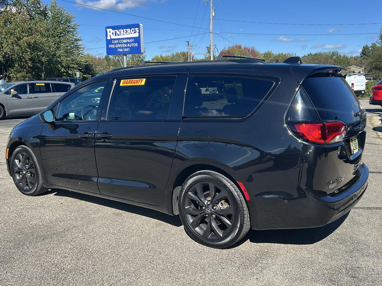 Chrysler Pacifica  2019