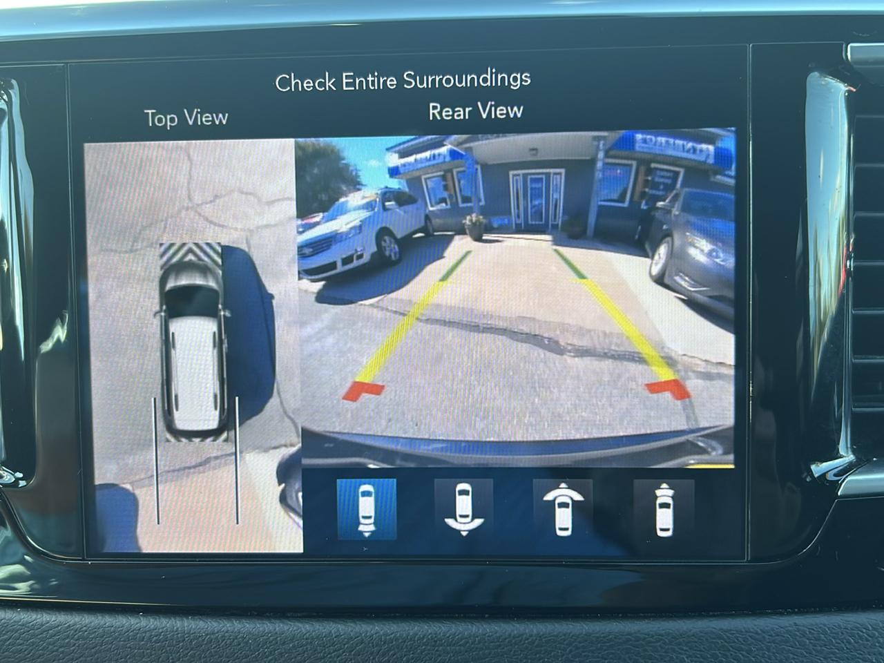 Chrysler Pacifica  2019