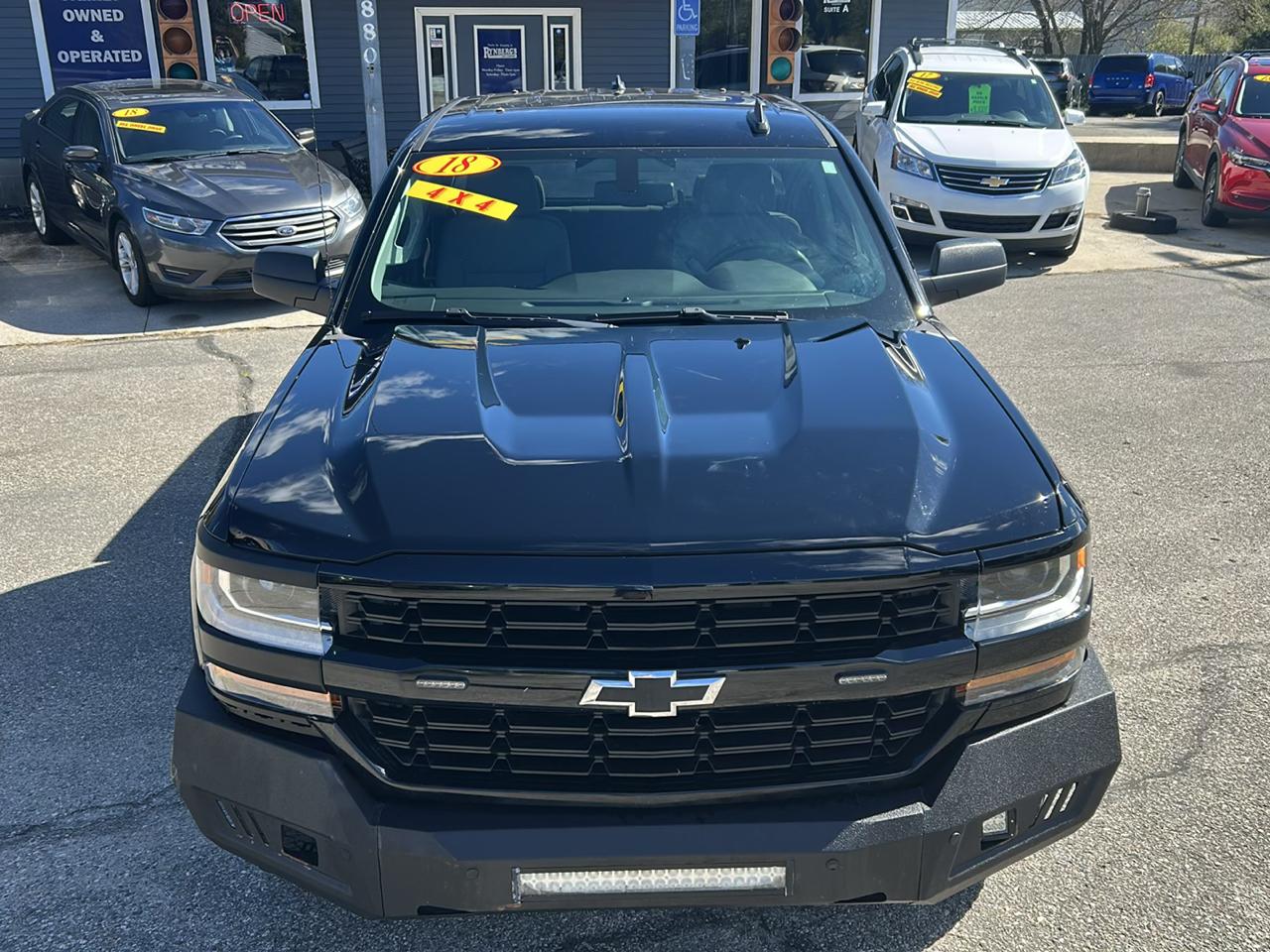 Chevrolet Silverado 1500 4WD Double Cab 143.5" Work Truck 2018