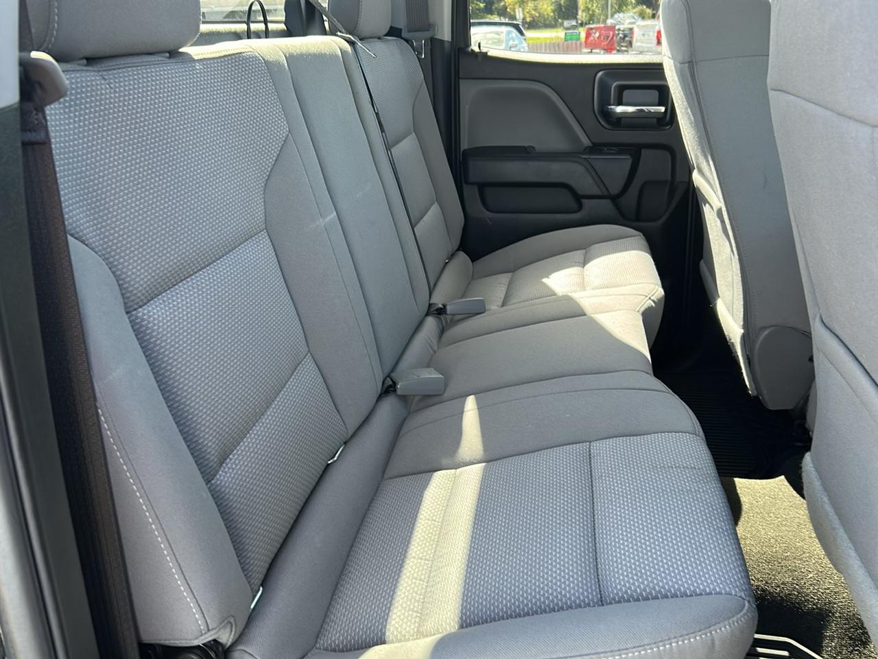 Chevrolet Silverado 1500 4WD Double Cab 143.5" Work Truck 2018