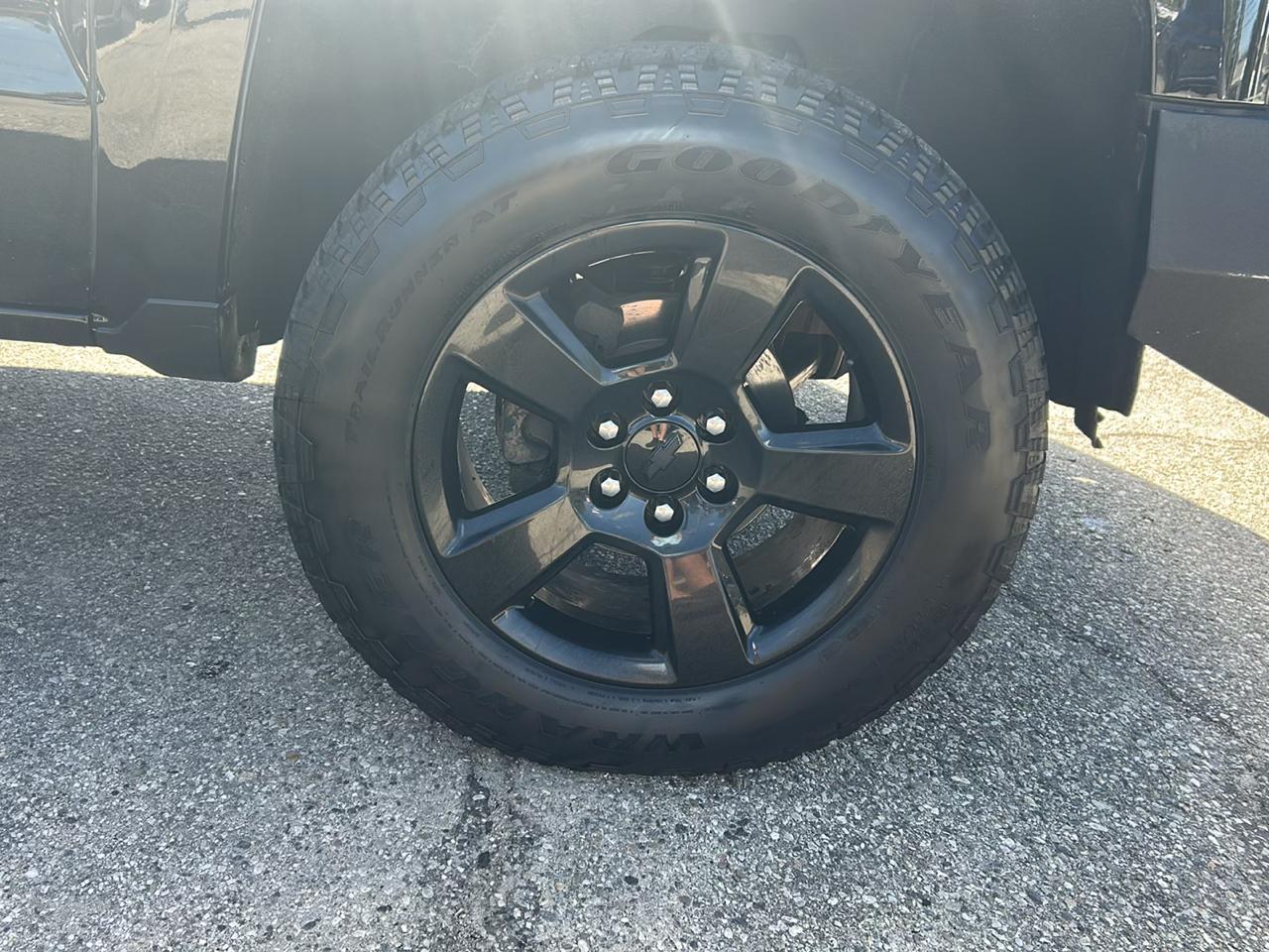 Chevrolet Silverado 1500 4WD Double Cab 143.5" Work Truck 2018
