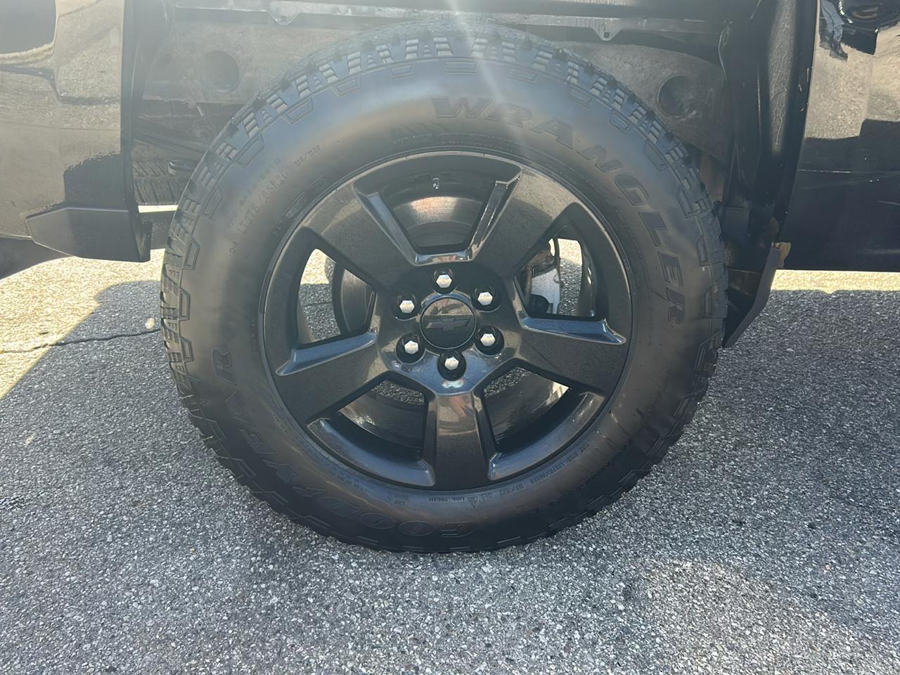 Chevrolet Silverado 1500 4WD Double Cab 143.5" Work Truck 2018