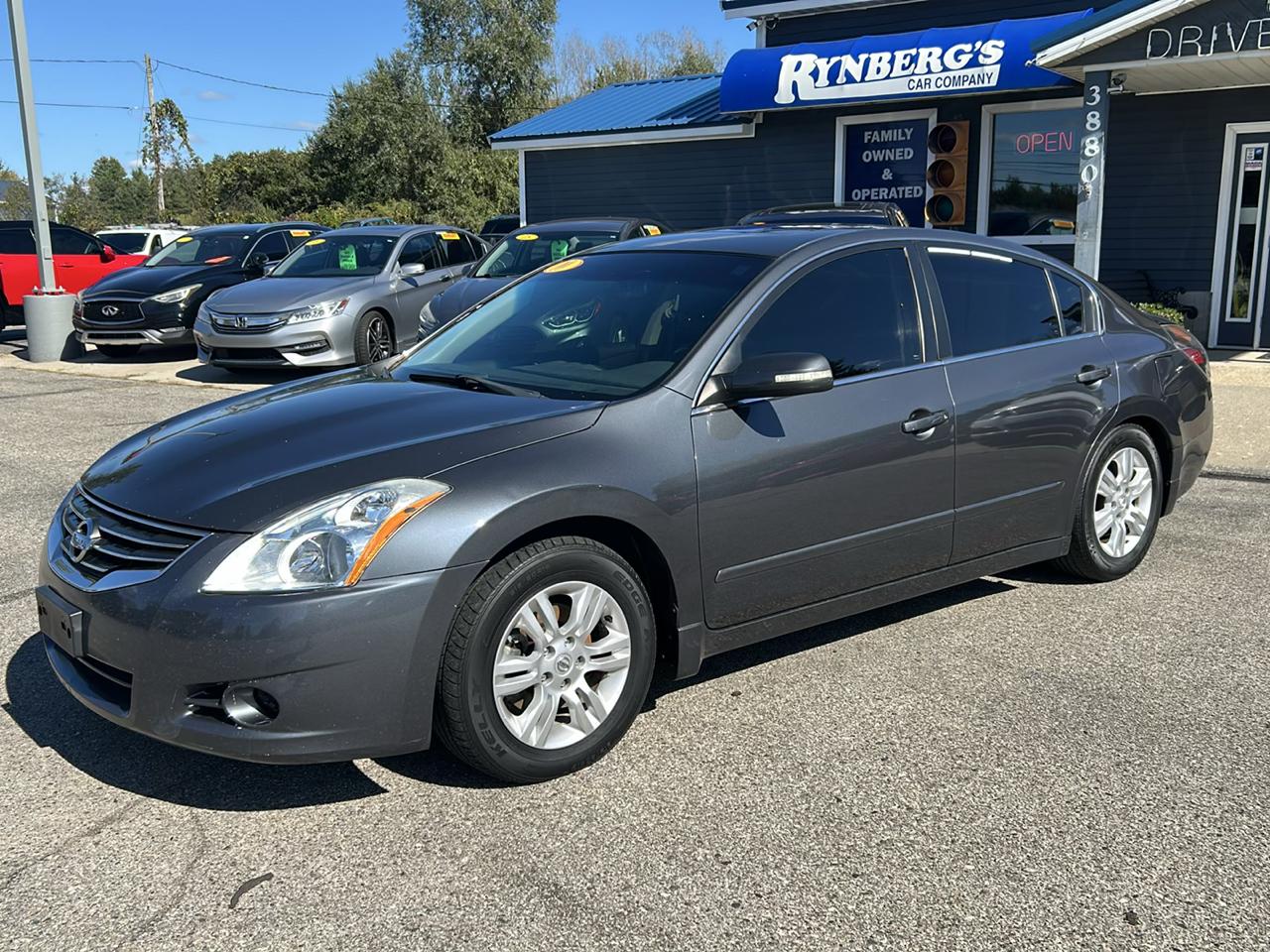 Nissan Altima 4dr Sdn I4 CVT 2.5 S 2010