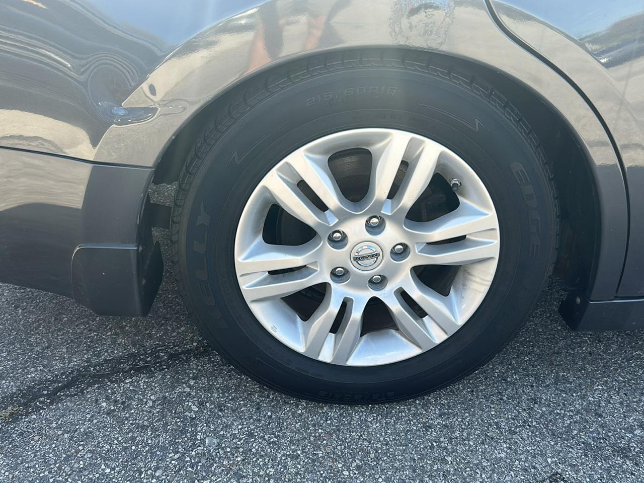Nissan Altima 4dr Sdn I4 CVT 2.5 S 2010