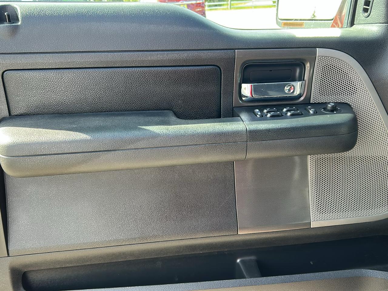 Ford F-150 4WD Supercab Flareside 145" FX4 2004