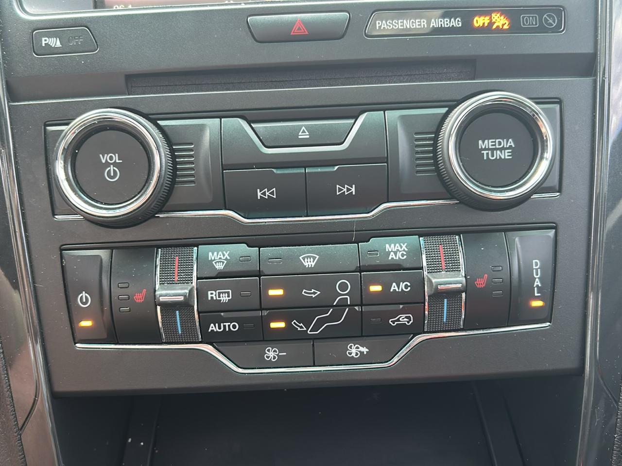 Ford Explorer 4WD 4dr XLT 2016