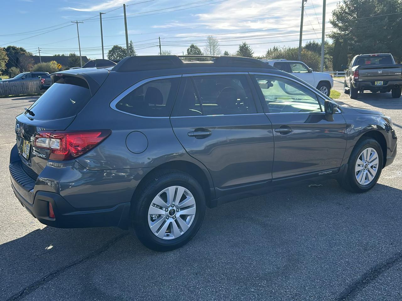 Subaru Outback 2.5i Premium 2019