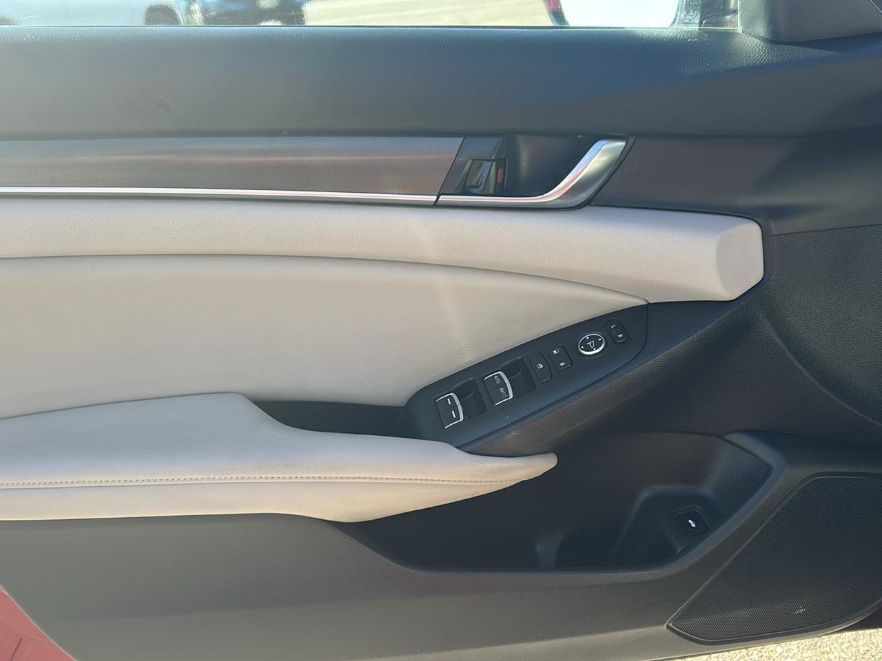Honda Accord Sedan LX 1.5T CVT 2018