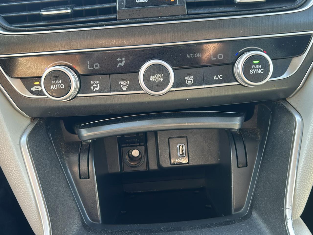 Honda Accord Sedan LX 1.5T CVT 2018