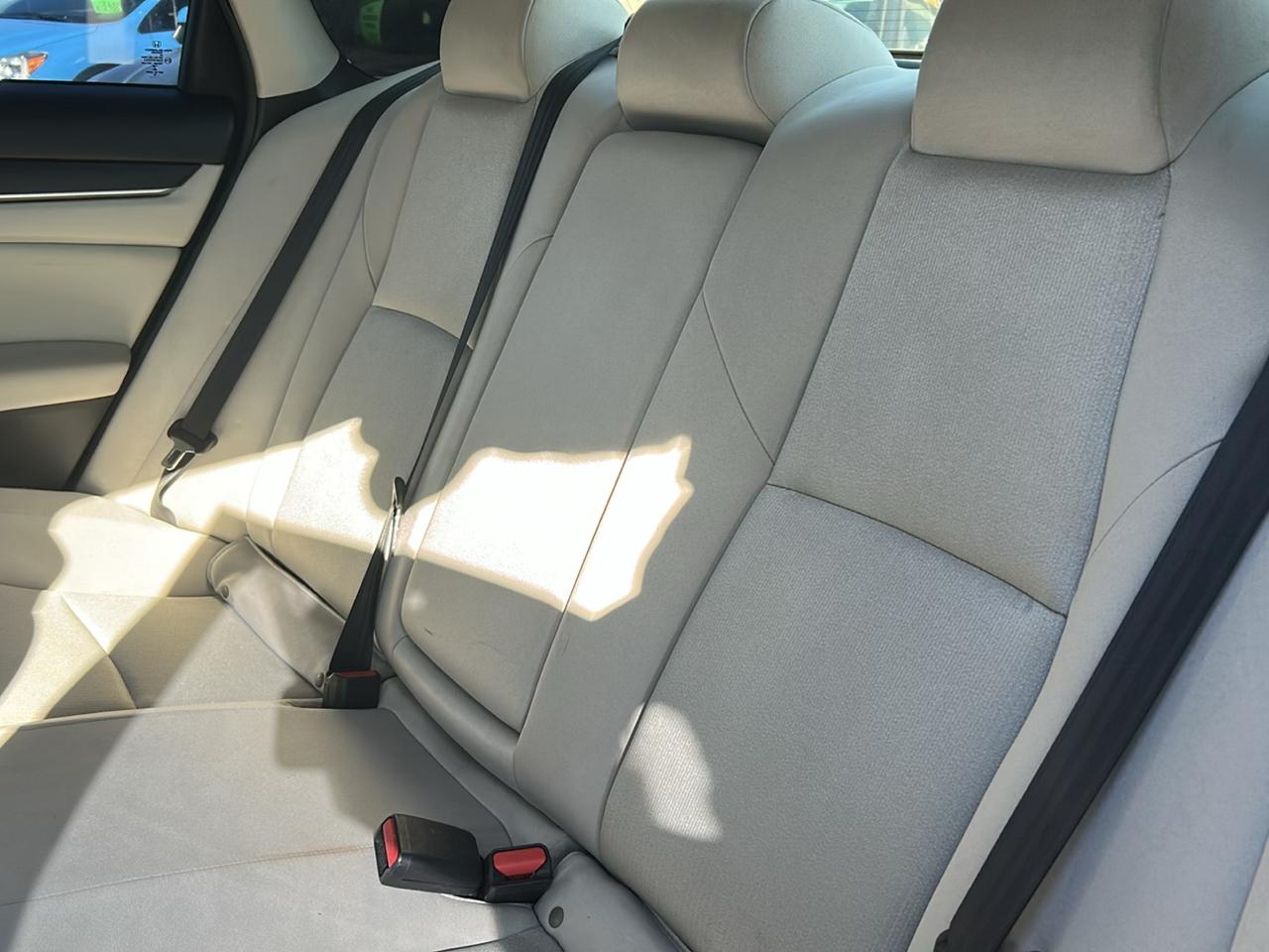 Honda Accord Sedan LX 1.5T CVT 2018