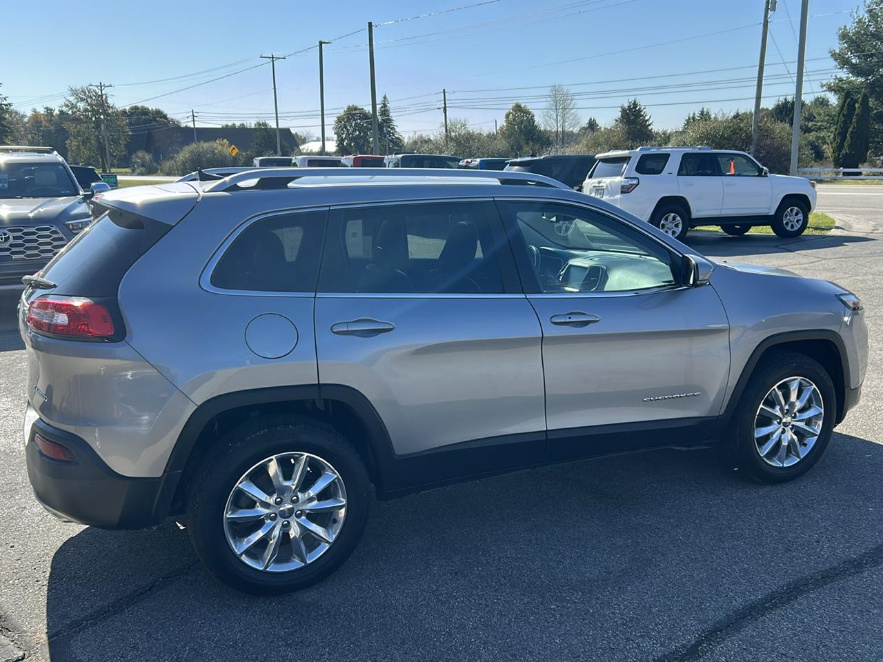 Jeep Cherokee 4WD 4dr Limited 2016