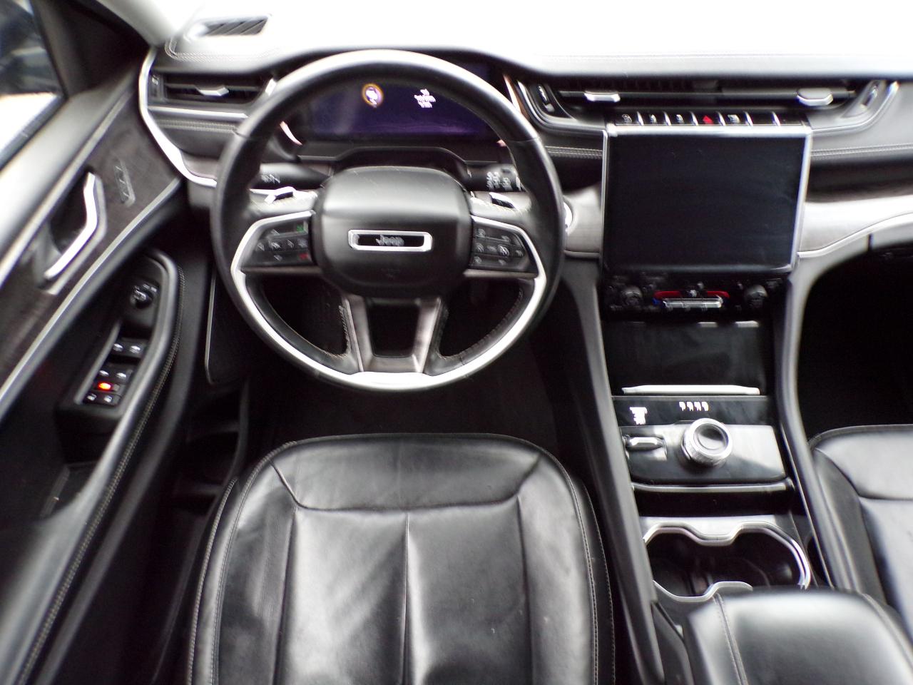 Jeep Grand Cherokee L Limited 4D SUV 4WD 2022