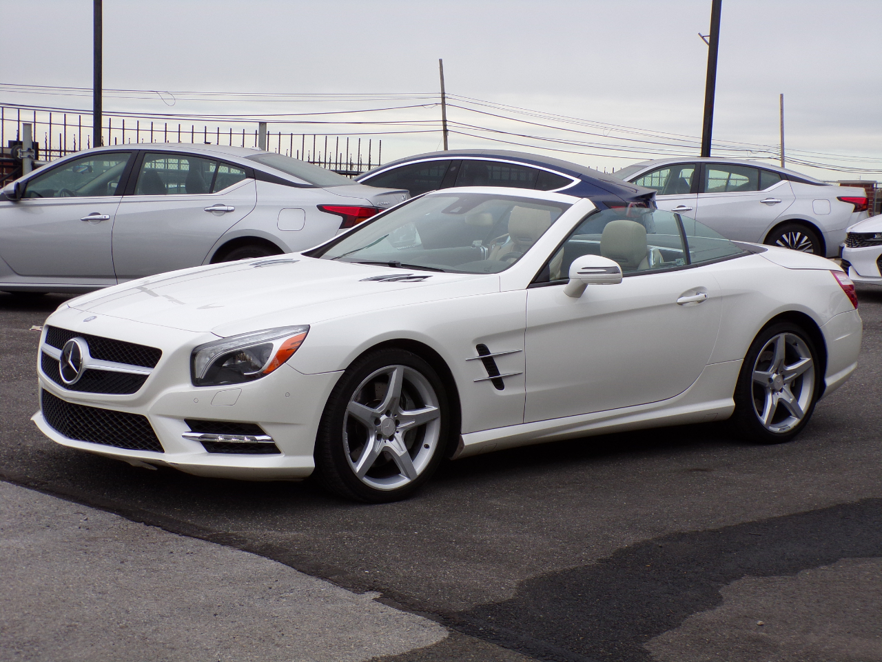 Mercedes-Benz SL-Class SL550R 2013 Mercedes-Benz SL-Class SL550R 2013