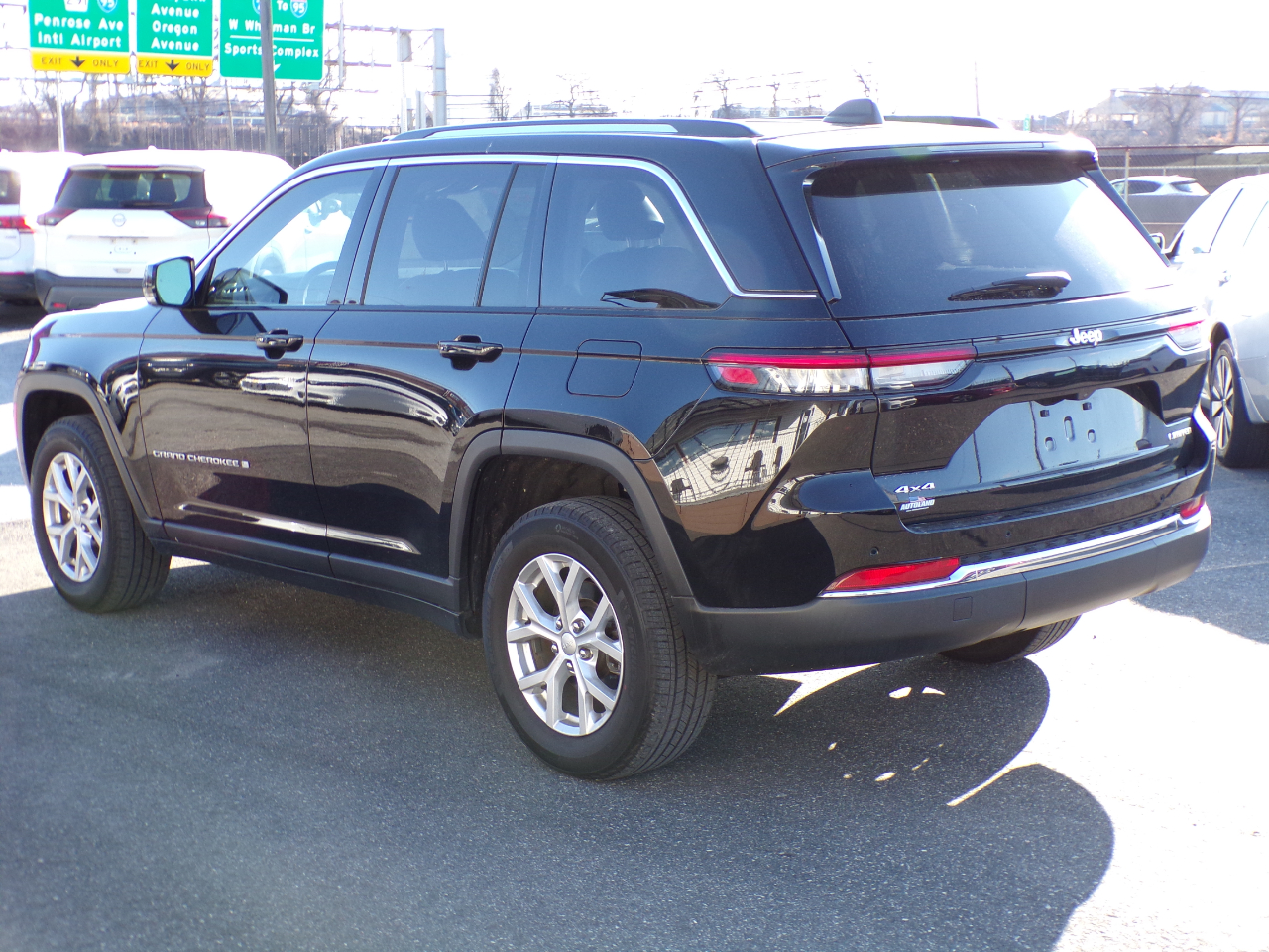 Jeep Grand Cherokee Limited 4WD 2023