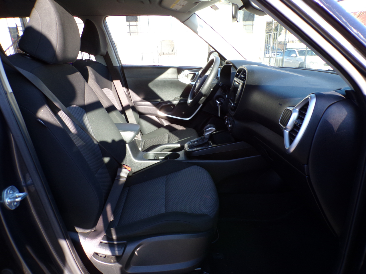 Kia Soul LX CVT 2023