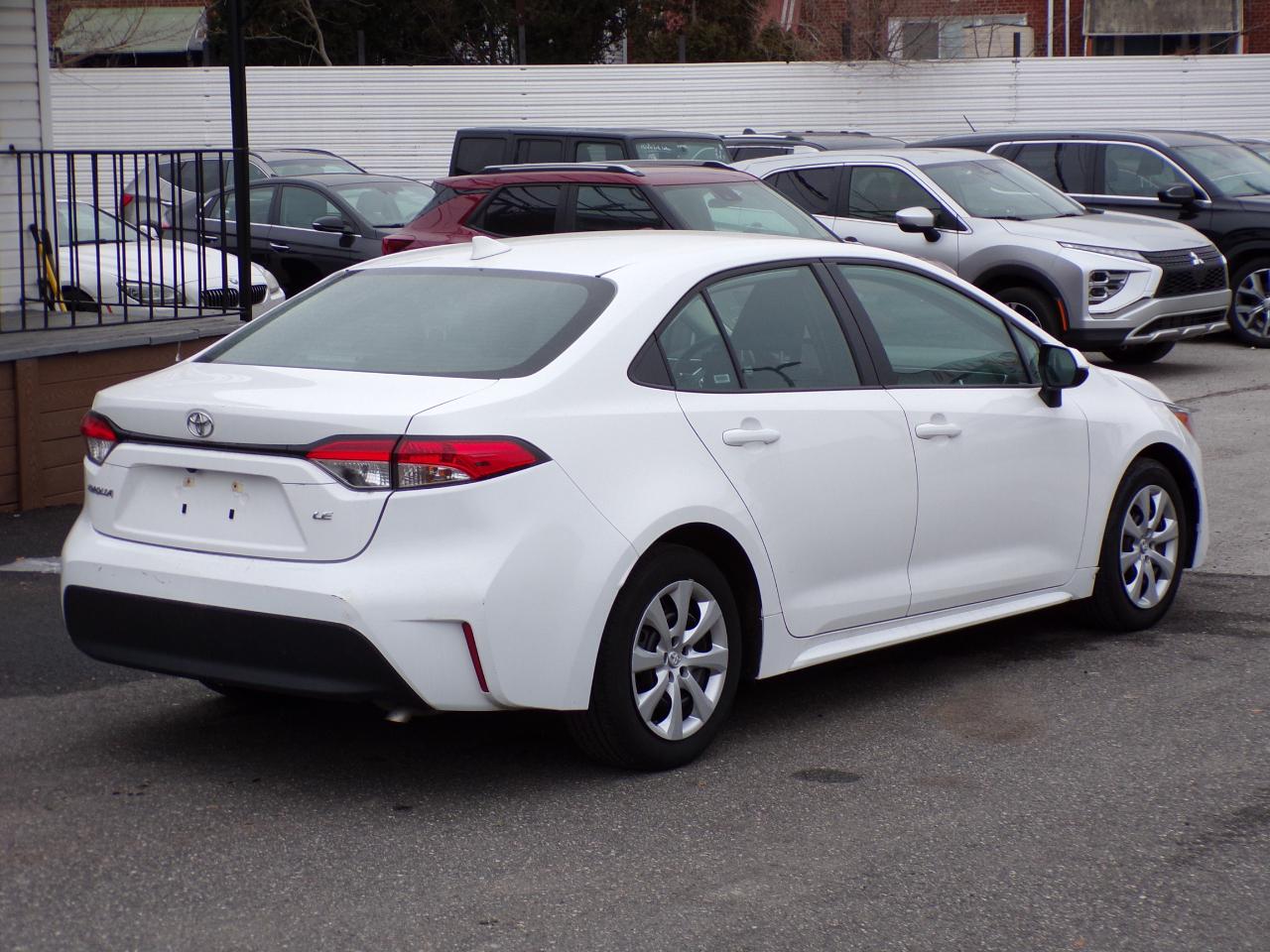 Toyota Corolla LE 2024