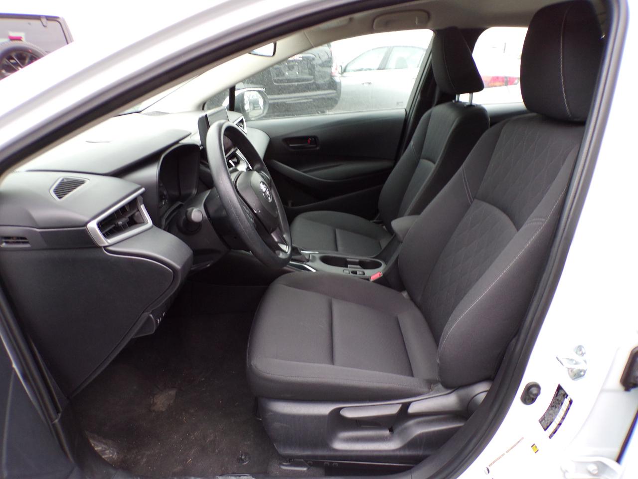 Toyota Corolla LE 2024