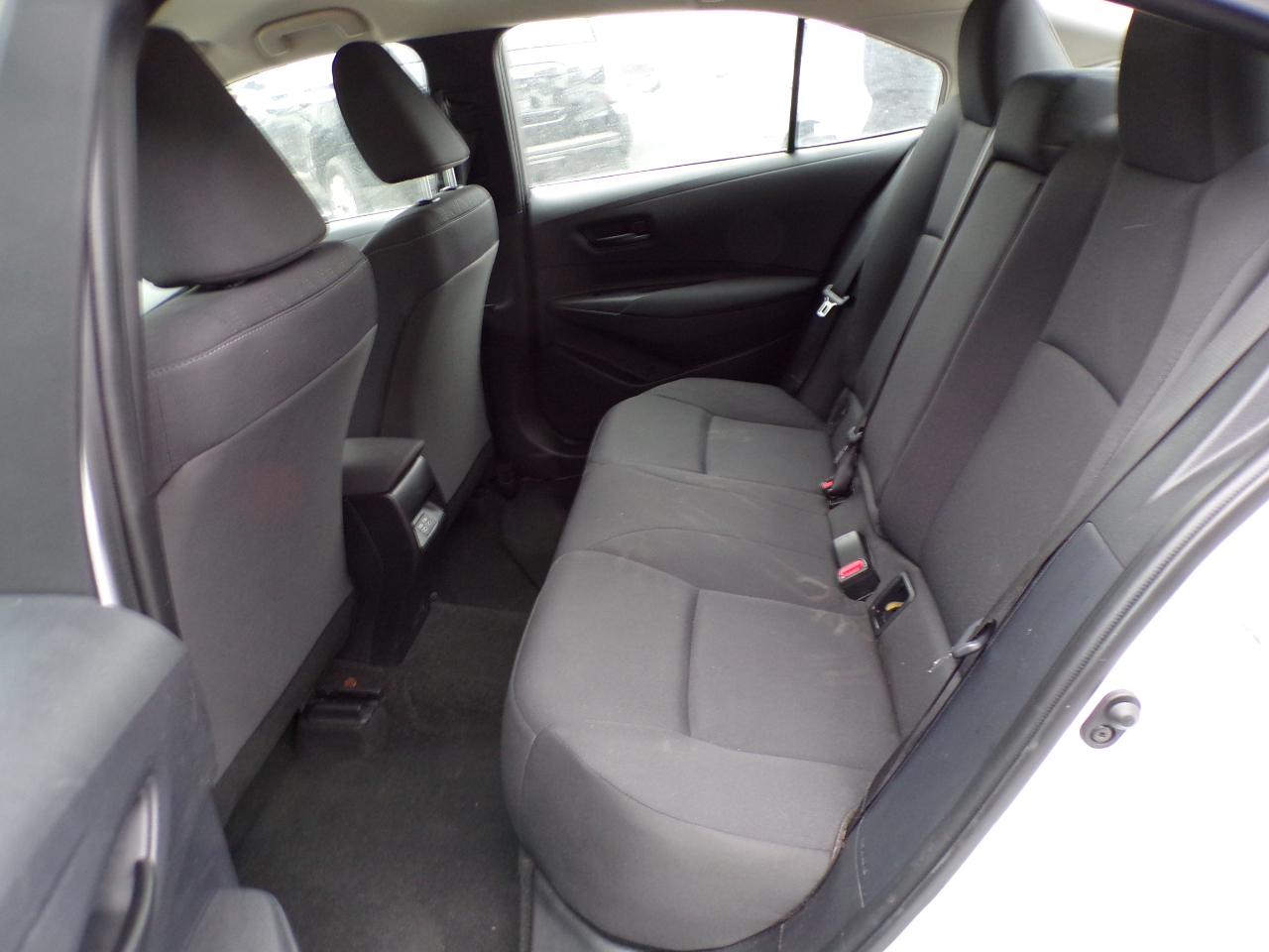 Toyota Corolla LE 2024