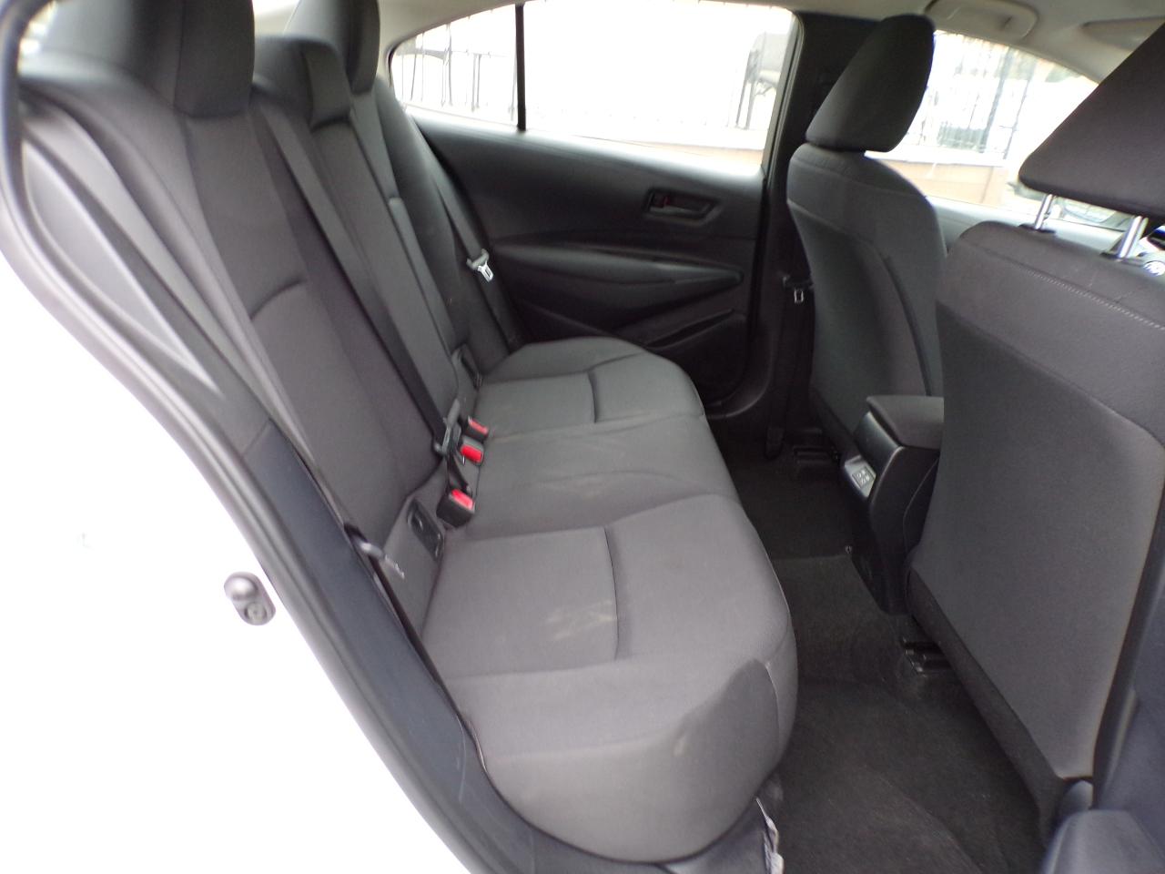 Toyota Corolla LE 2024