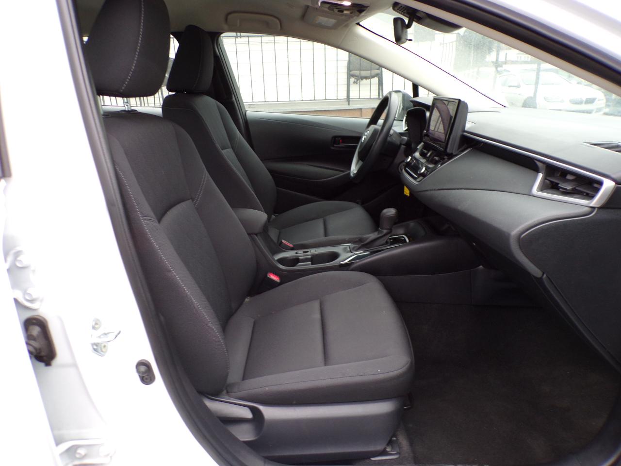 Toyota Corolla LE 2024