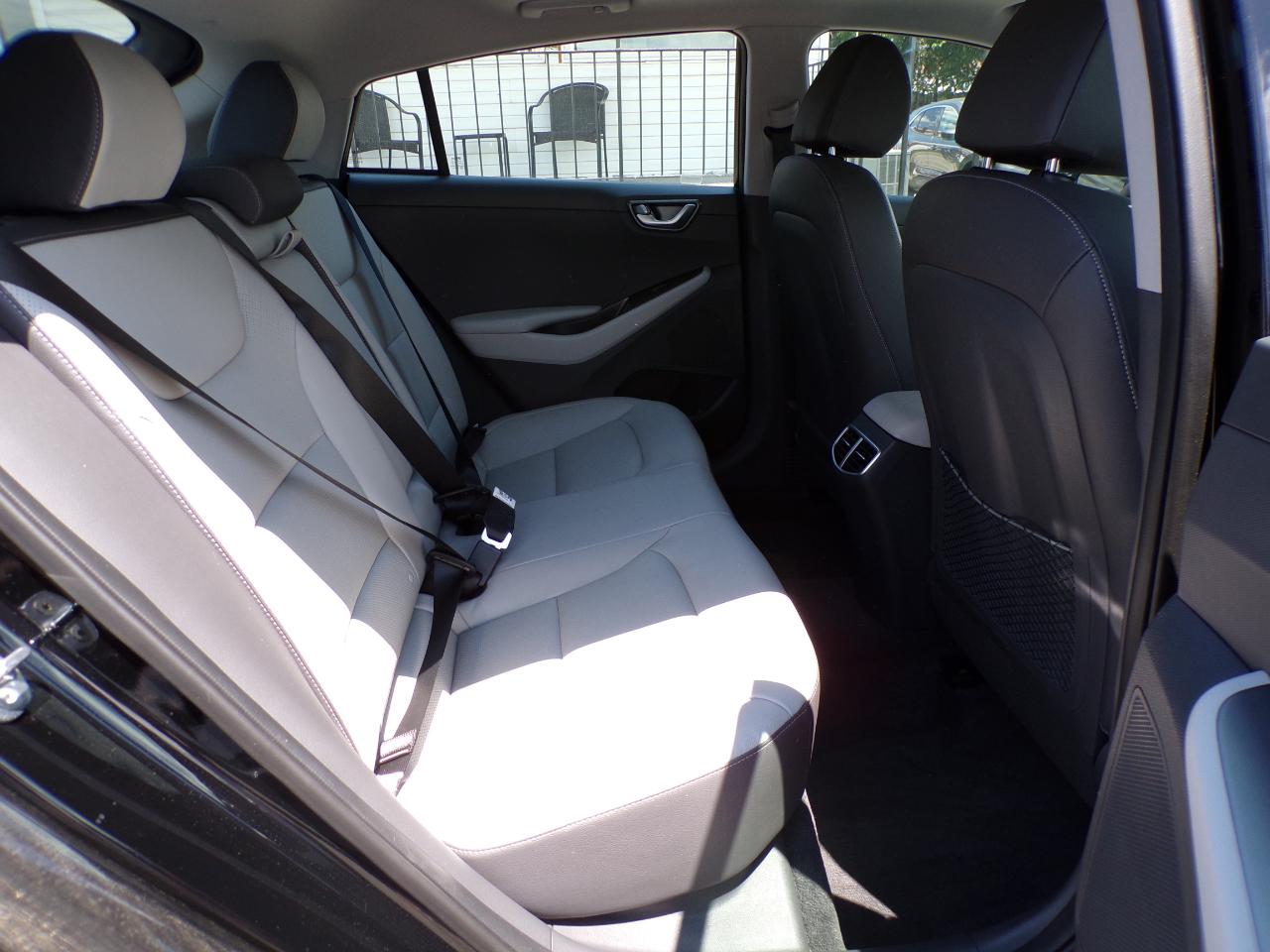 Hyundai Ioniq Electric Limited 2021