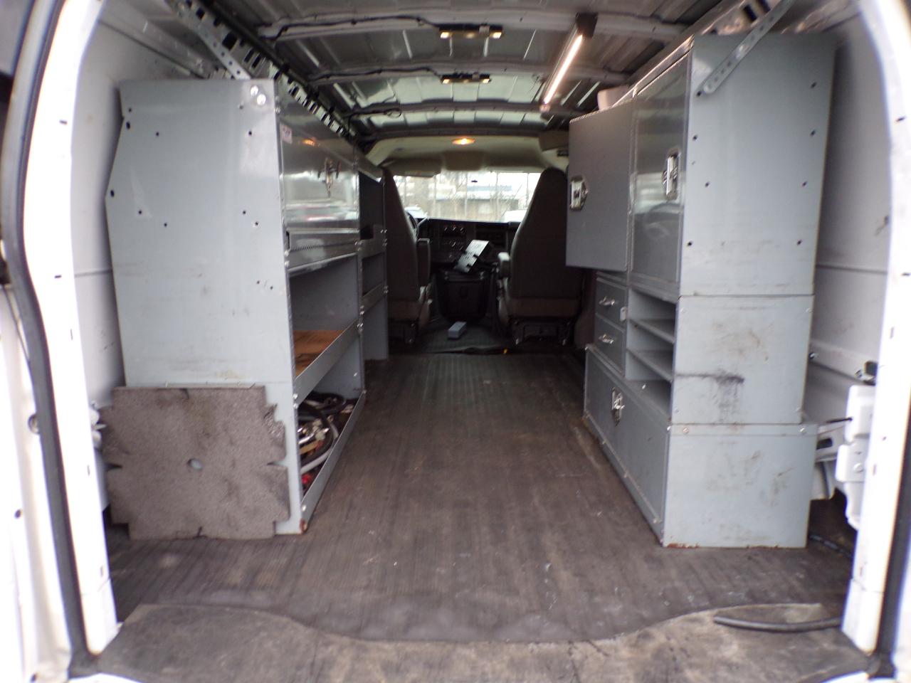 GMC Savana G3500 Cargo 2017