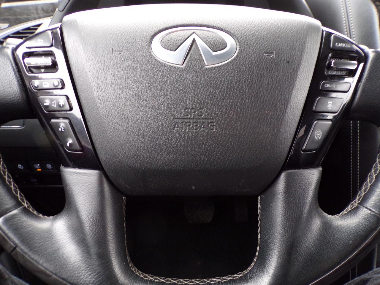 Infiniti QX80 LUXE 2020