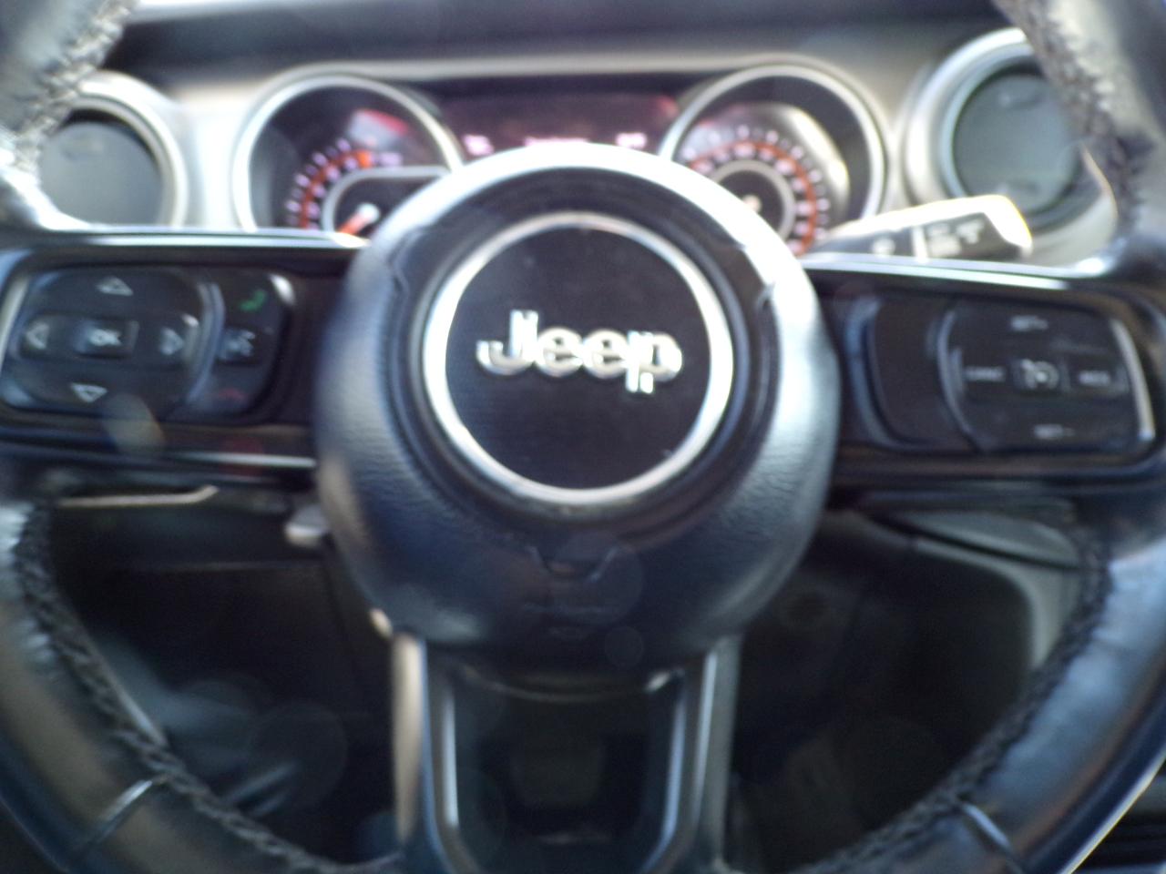 Jeep Gladiator Sport 2021