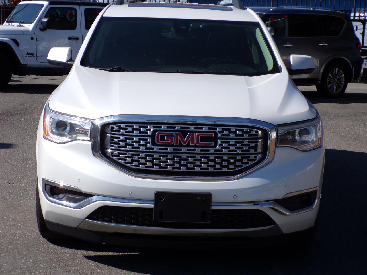GMC Acadia Denali AWD 2019