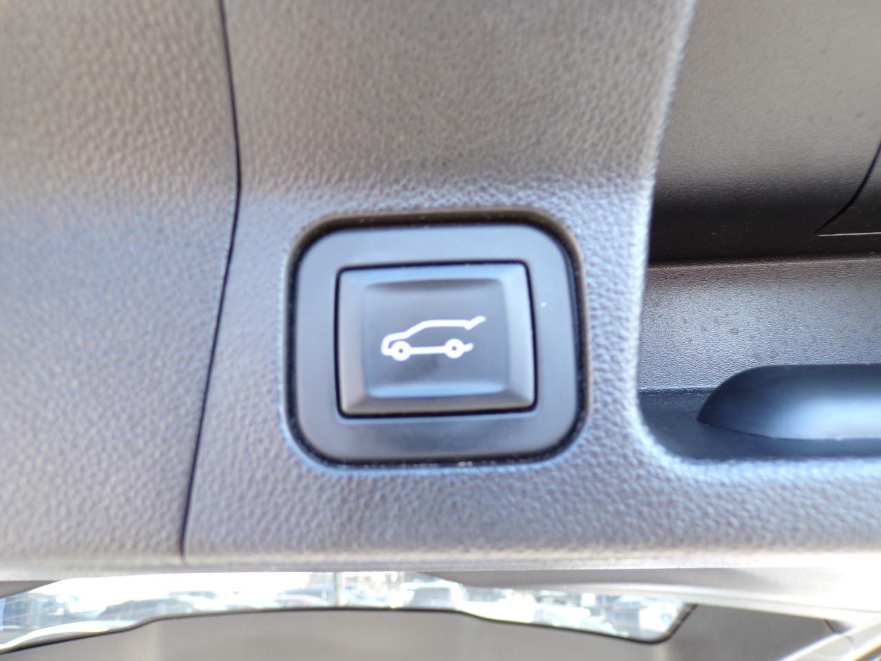 GMC Acadia Denali AWD 2019