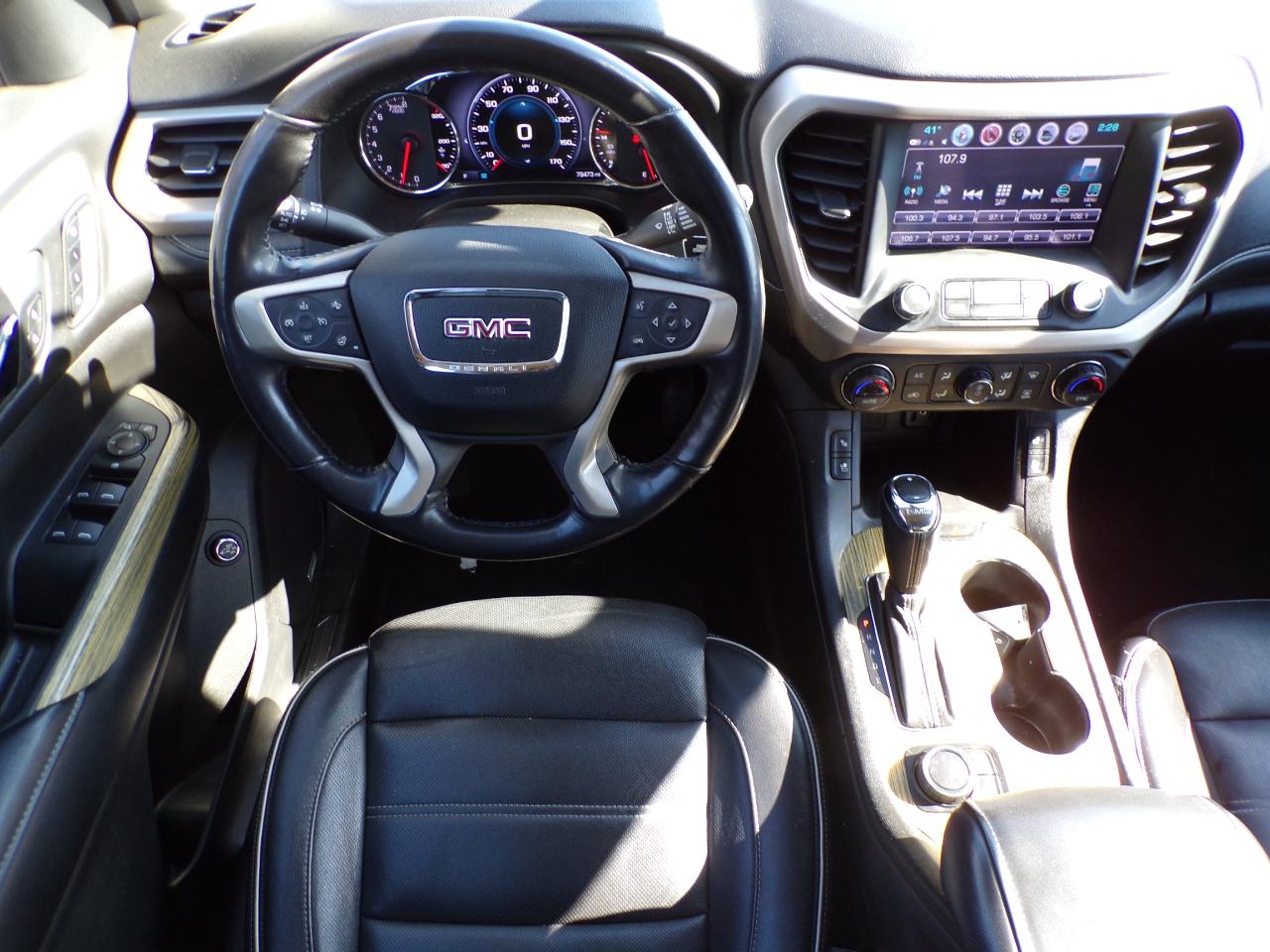 GMC Acadia Denali AWD 2019