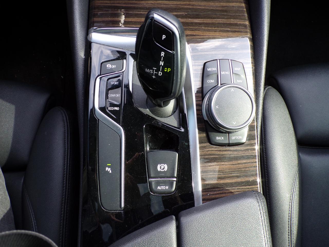 BMW 5-Series 530i xDrive 2019