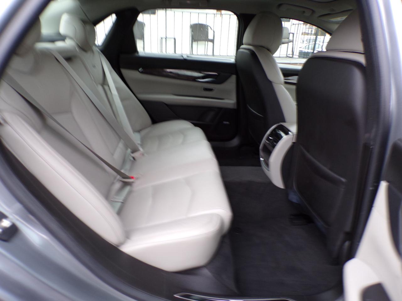 Cadillac CT6 3.6L Luxury AWD 2018