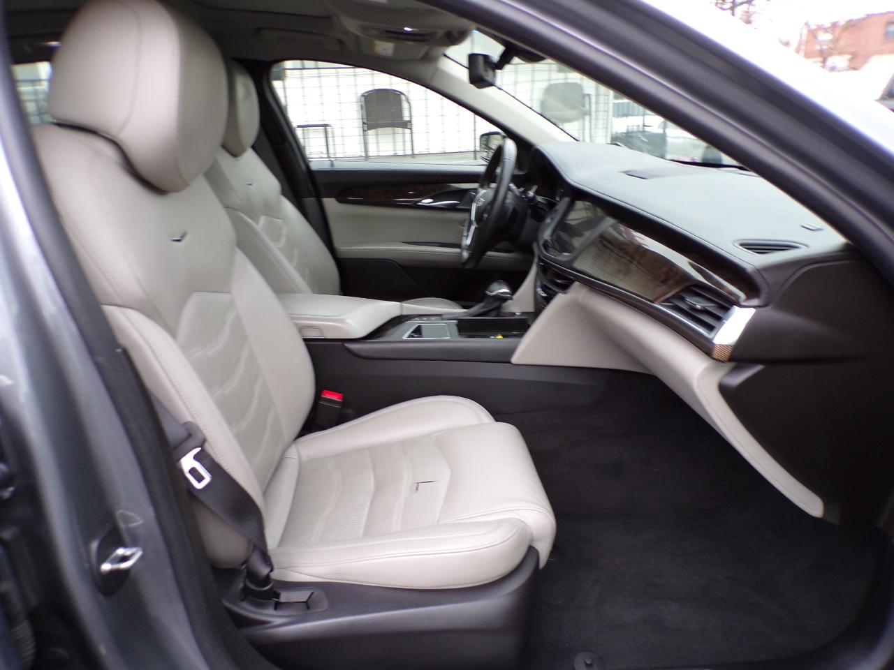 Cadillac CT6 3.6L Luxury AWD 2018