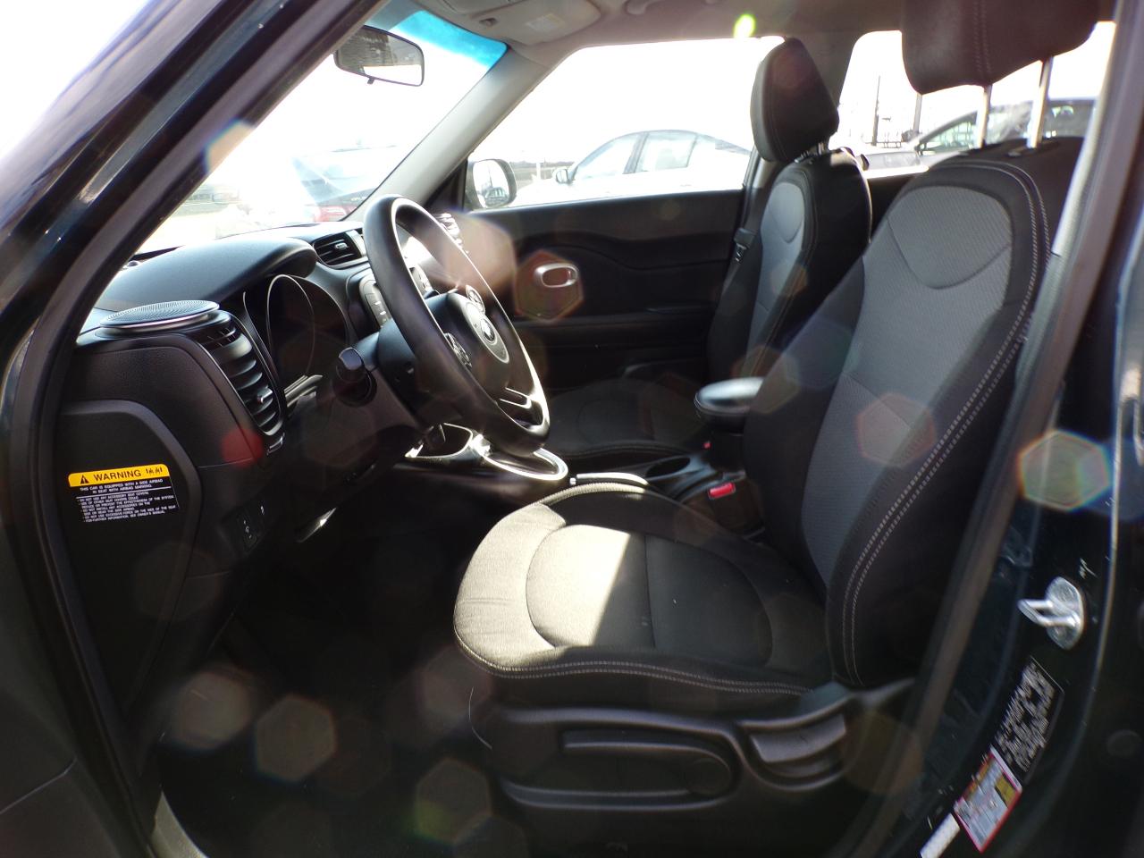 Kia Soul LX 2023