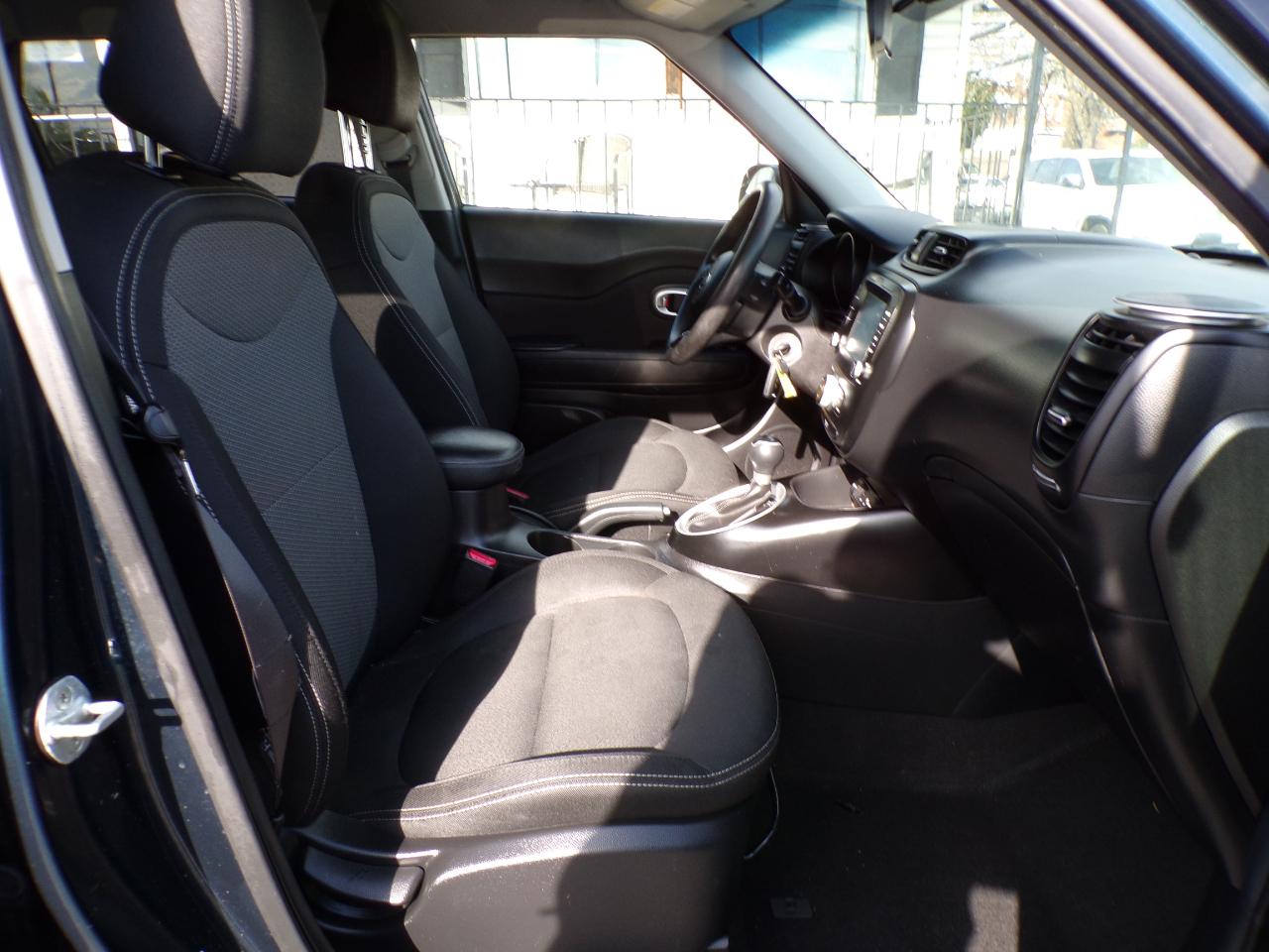 Kia Soul LX 2023