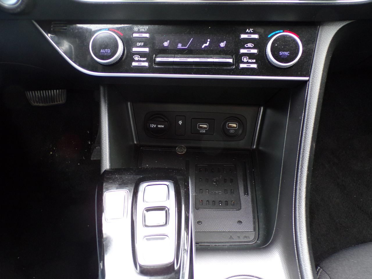 Hyundai Sonata Hybrid SEL 2021