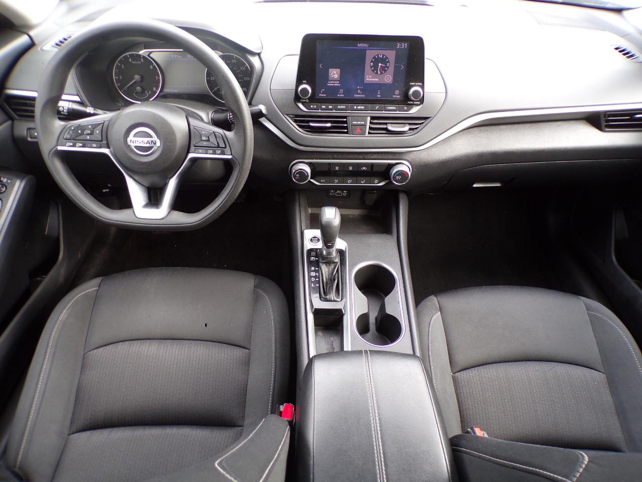 Nissan Altima 2.5 SV 2022