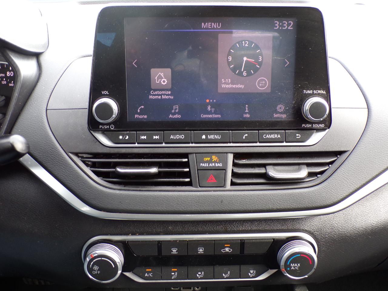 Nissan Altima 2.5 SV 2022