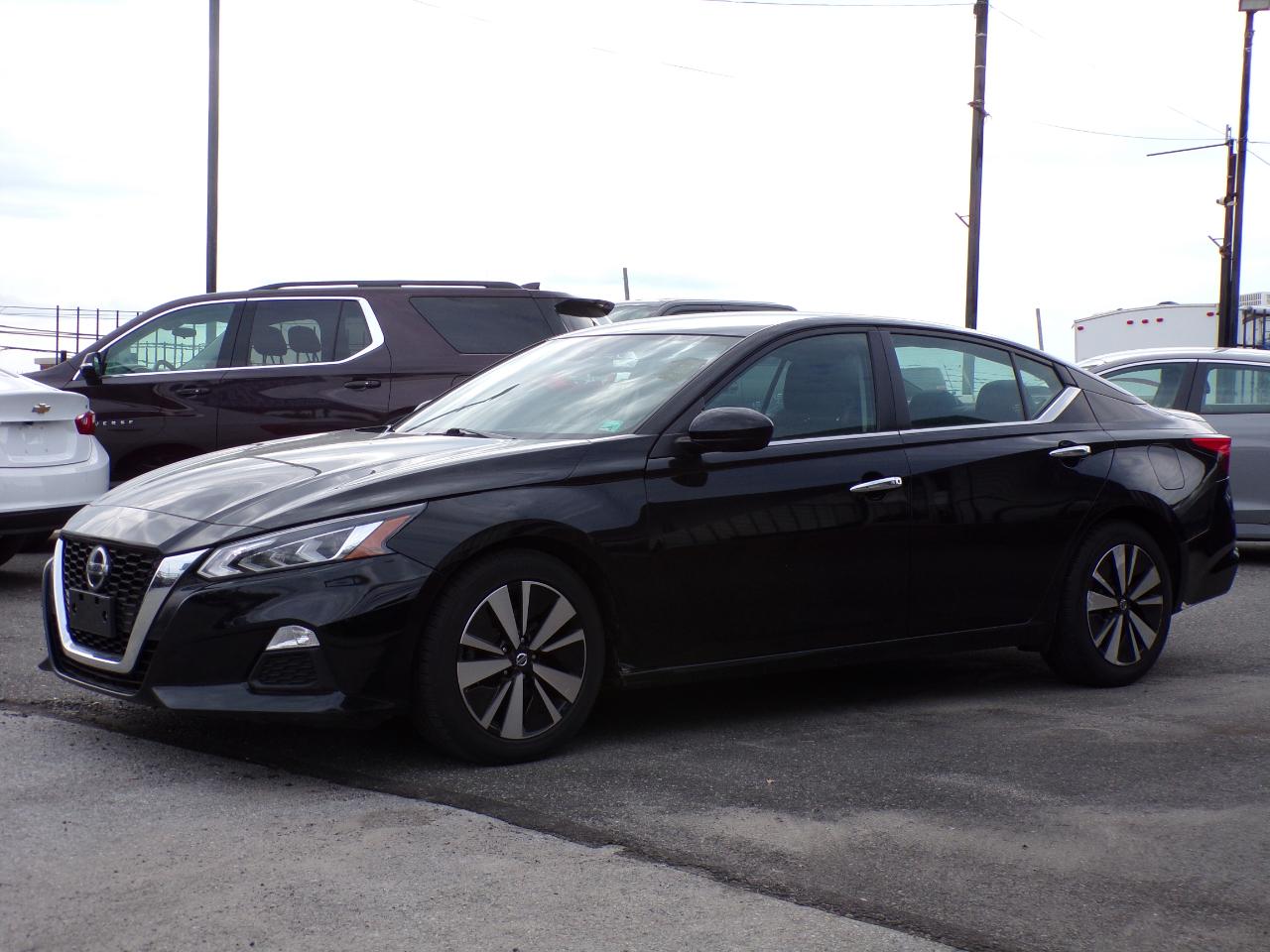 Nissan Altima 2.5 SV 2022