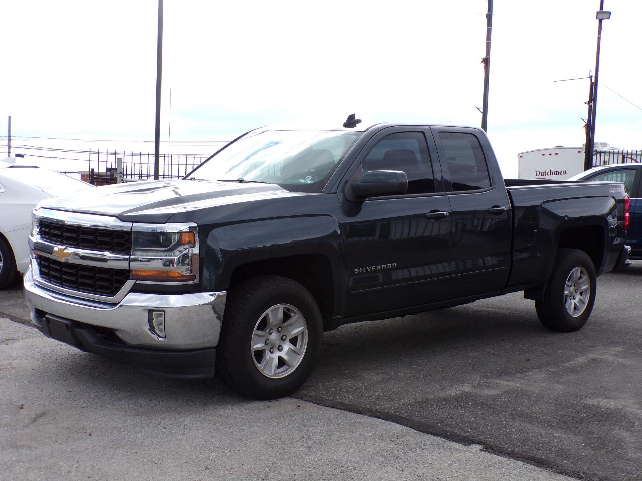 Chevrolet Silverado 1500 LT Double Cab 4WD 2017