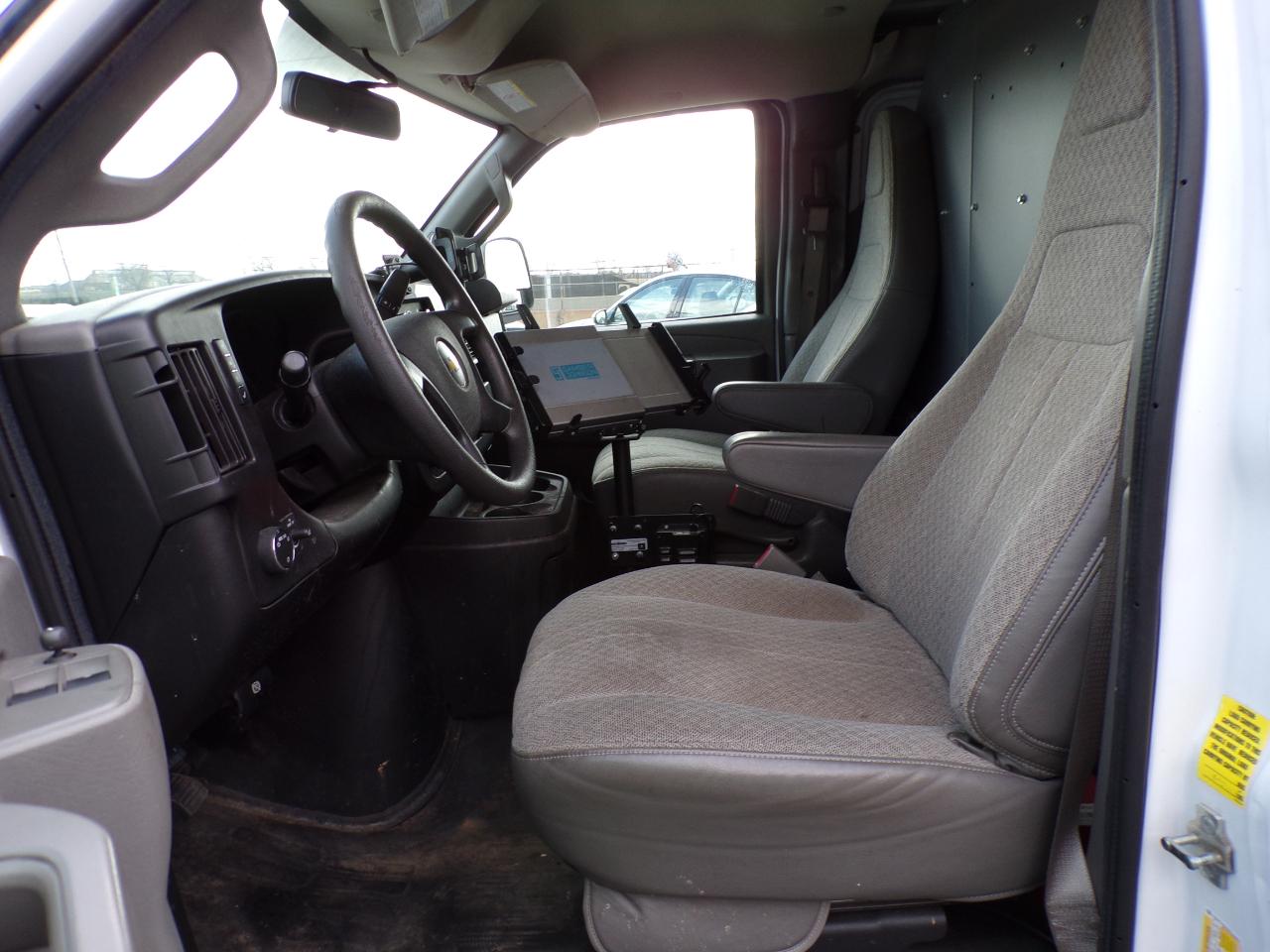 Chevrolet Express Cargo Van AWD 1500 135" 2014