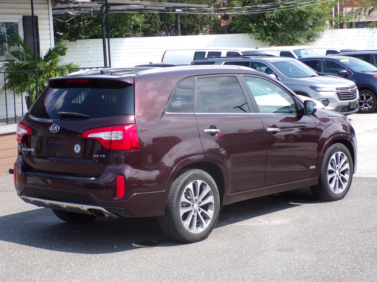 Kia Sorento AWD 4dr V6 SX 2015