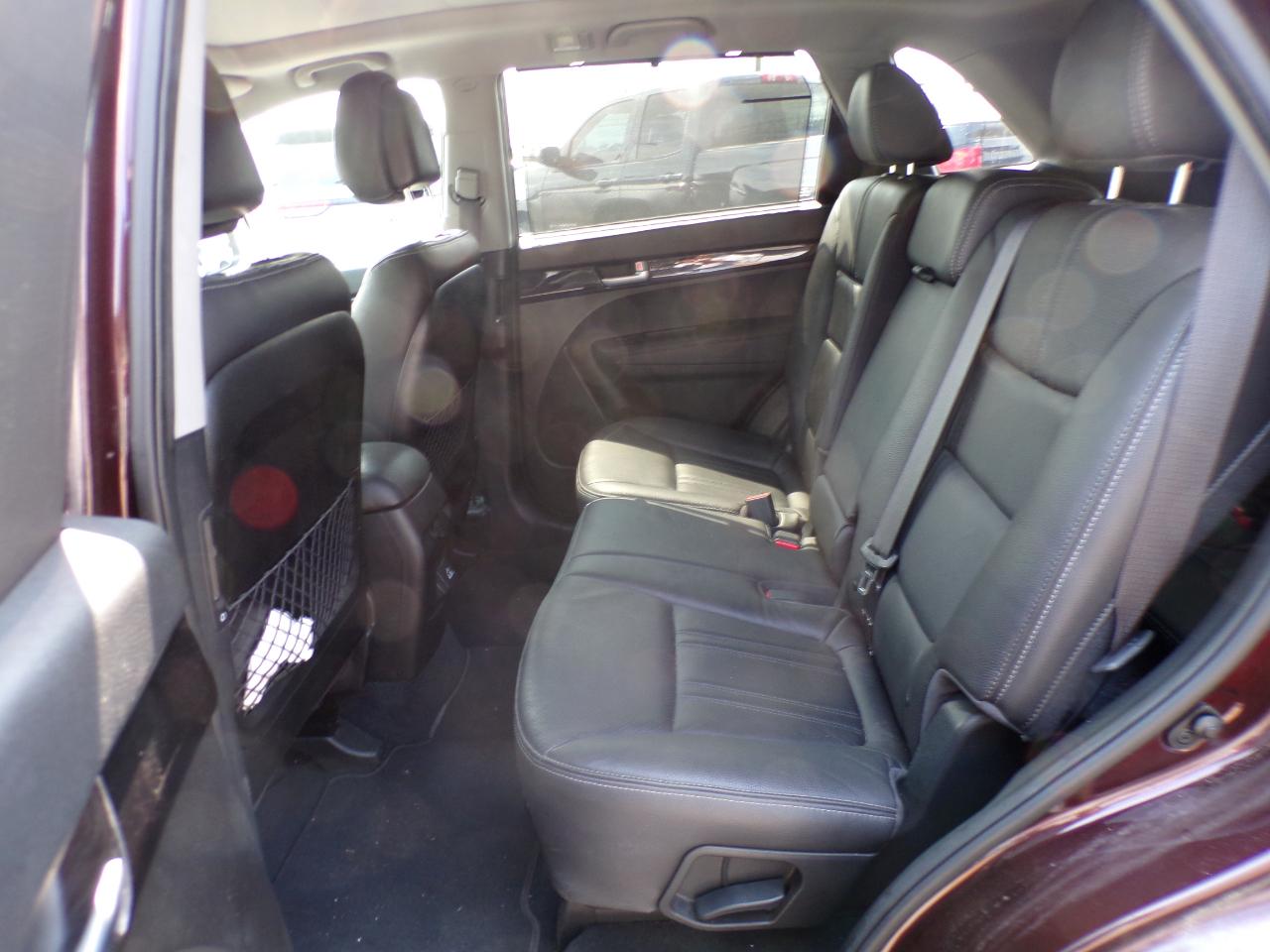 Kia Sorento AWD 4dr V6 SX 2015