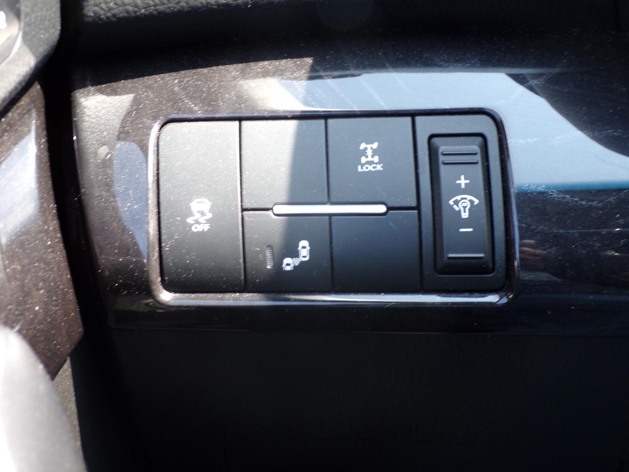 Kia Sorento AWD 4dr V6 SX 2015