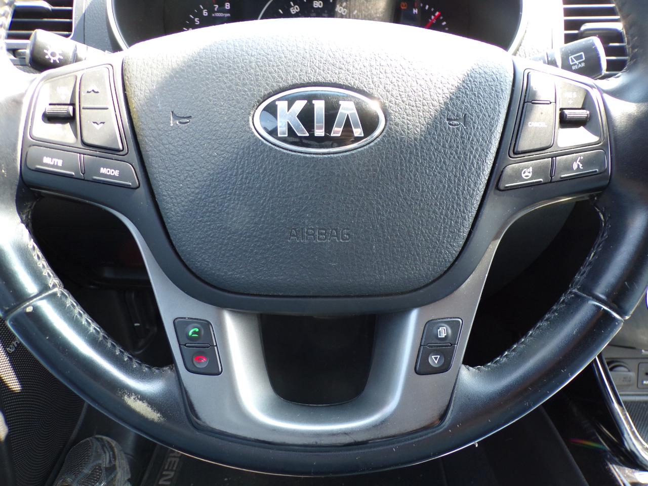 Kia Sorento AWD 4dr V6 SX 2015